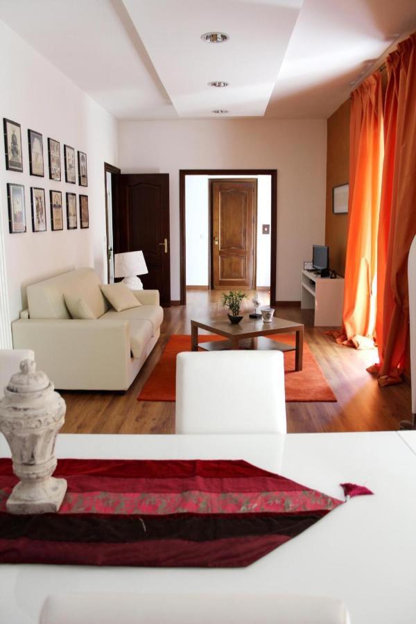 Casanova Apartment อัลบา ภายนอก รูปภาพ