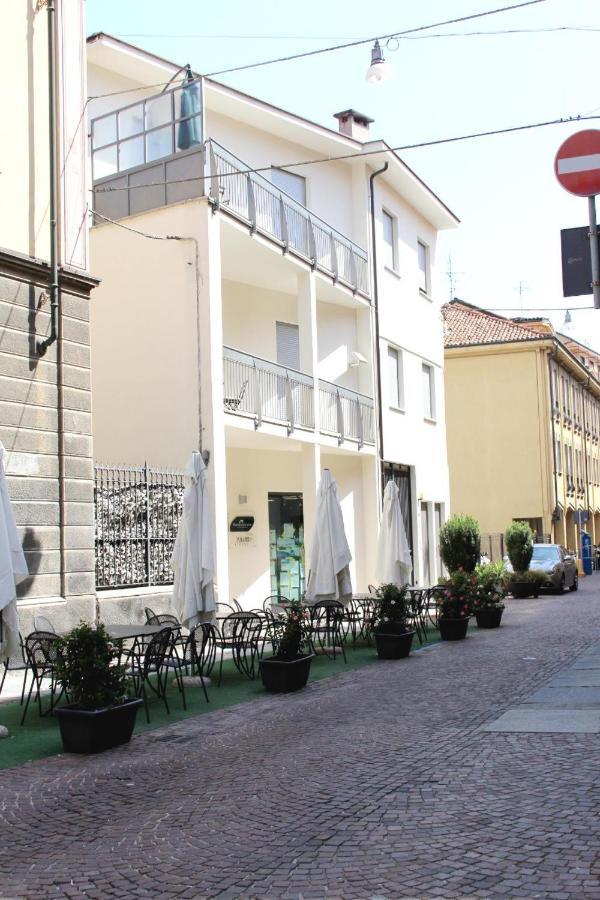 Casanova Apartment อัลบา ภายนอก รูปภาพ